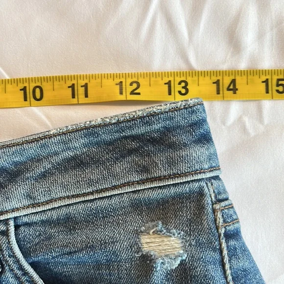 $200 J Brand Size 24 Gracie Distressed High Rise Denim Shorts EUC